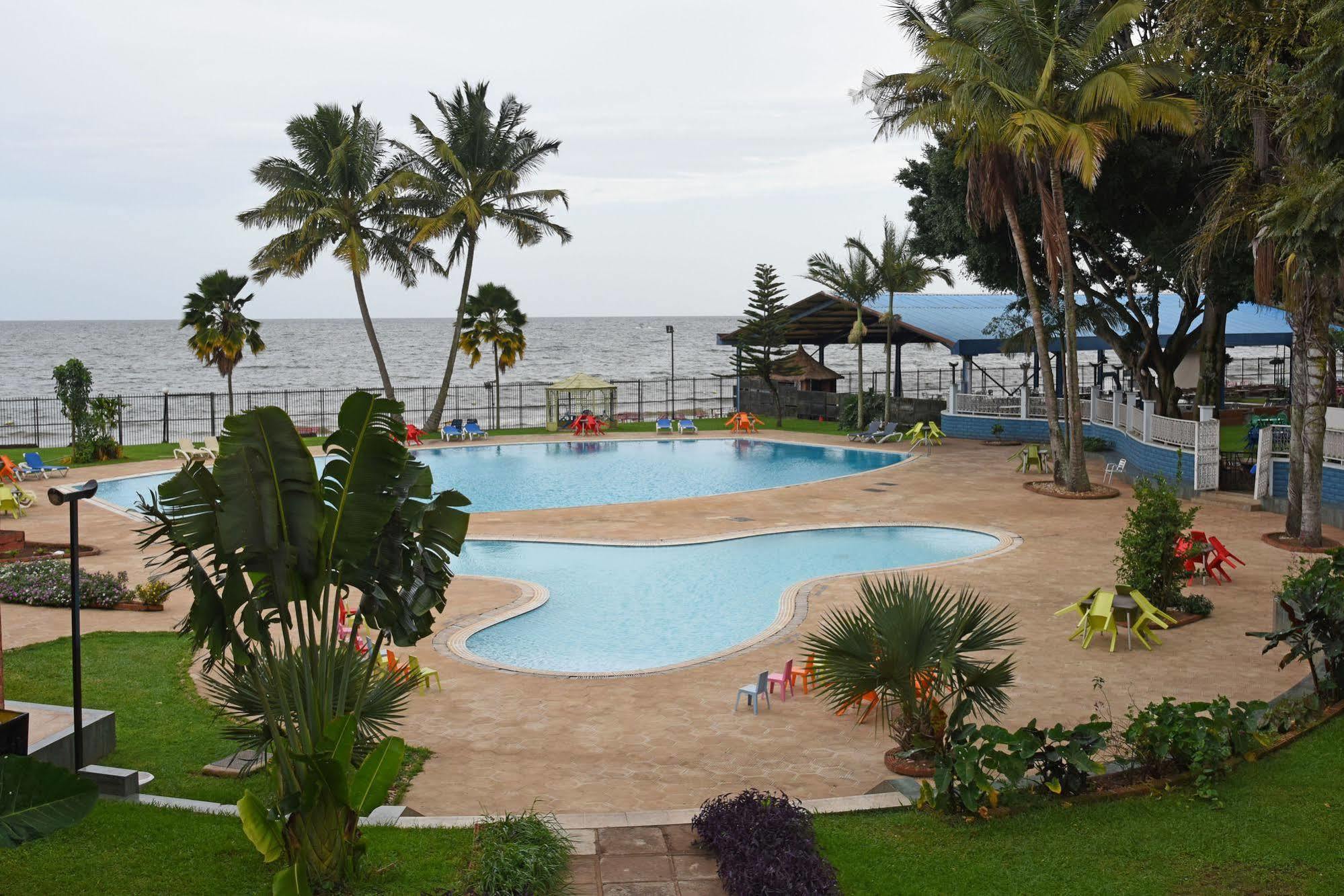 Imperial Resort Beach Hotel 엔테베 외부 사진